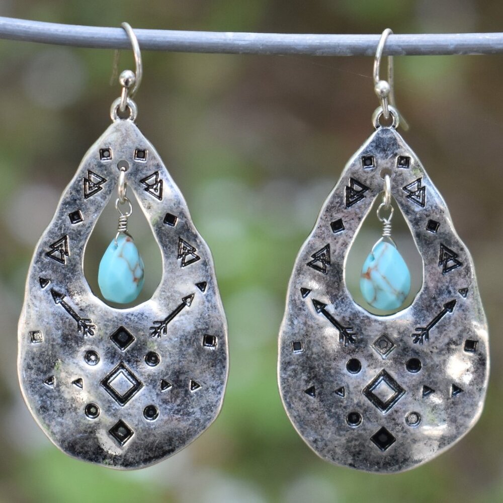Silver Teardrop Earrings